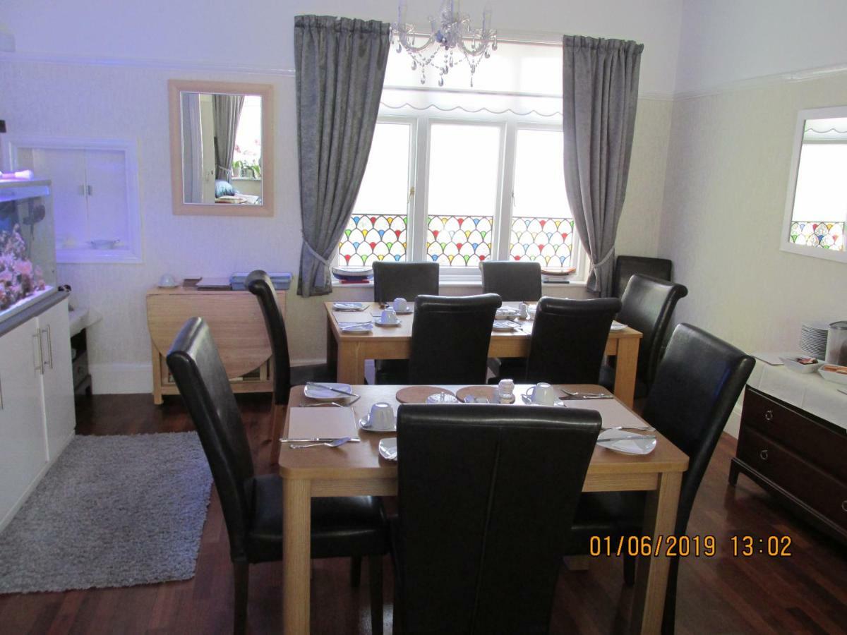 Valdene Paignton